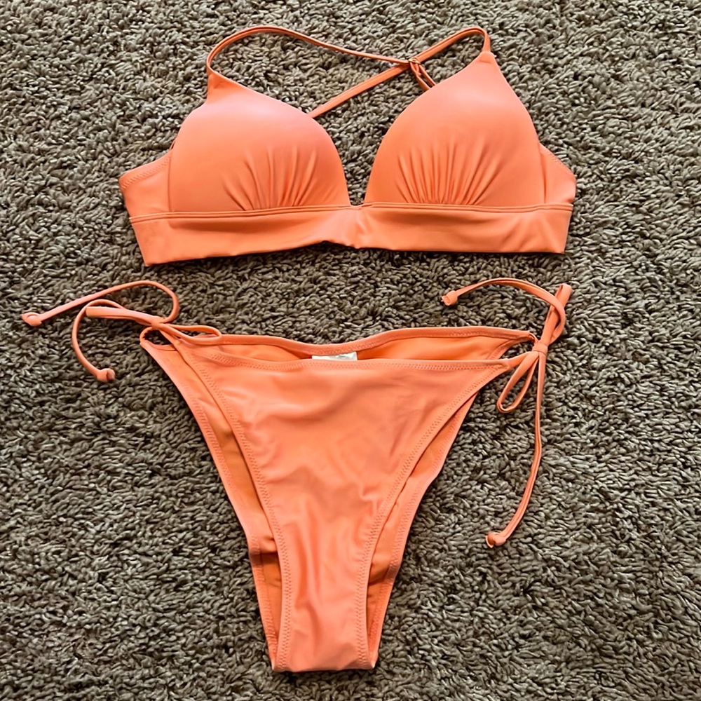 H&M Coral Bikini